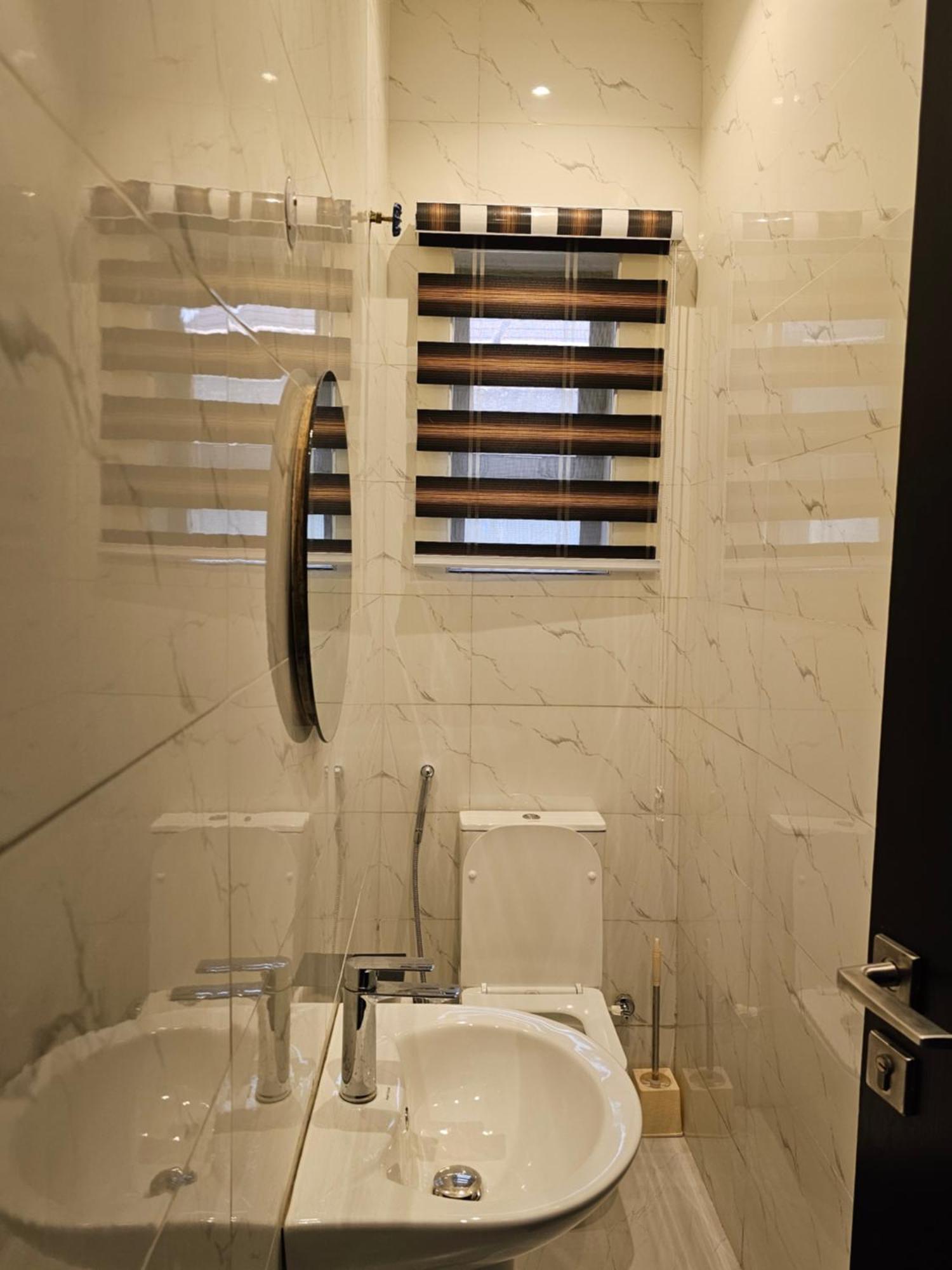 Sapphire Residences By Crystal Magodo Ikeja Bagian luar foto