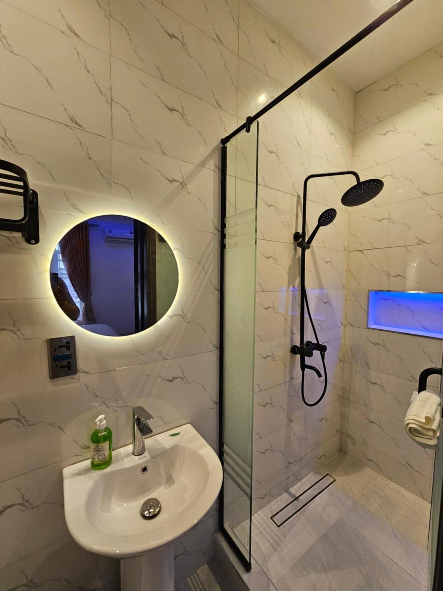 Sapphire Residences By Crystal Magodo Ikeja Bagian luar foto