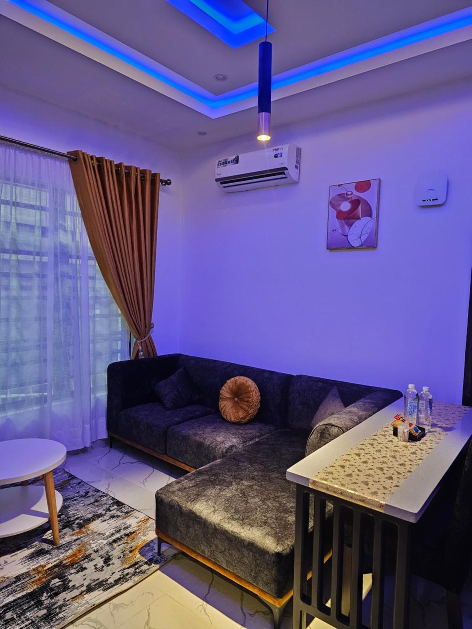 Sapphire Residences By Crystal Magodo Ikeja Bagian luar foto